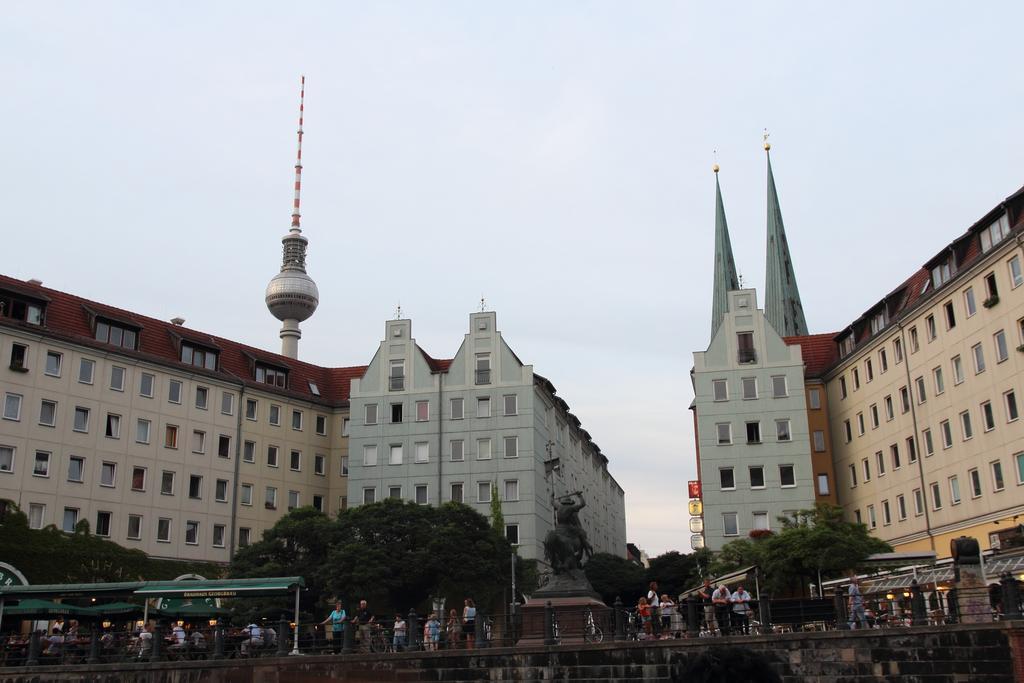 Hotel Und Restaurant Kranichsberg Woltersdorf  ภายนอก รูปภาพ