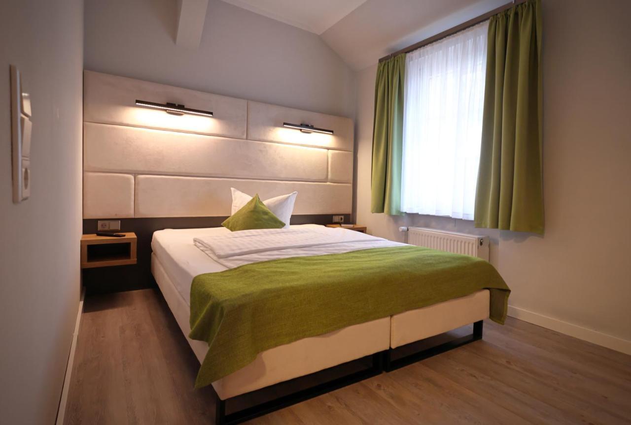 Hotel Und Restaurant Kranichsberg Woltersdorf  ภายนอก รูปภาพ