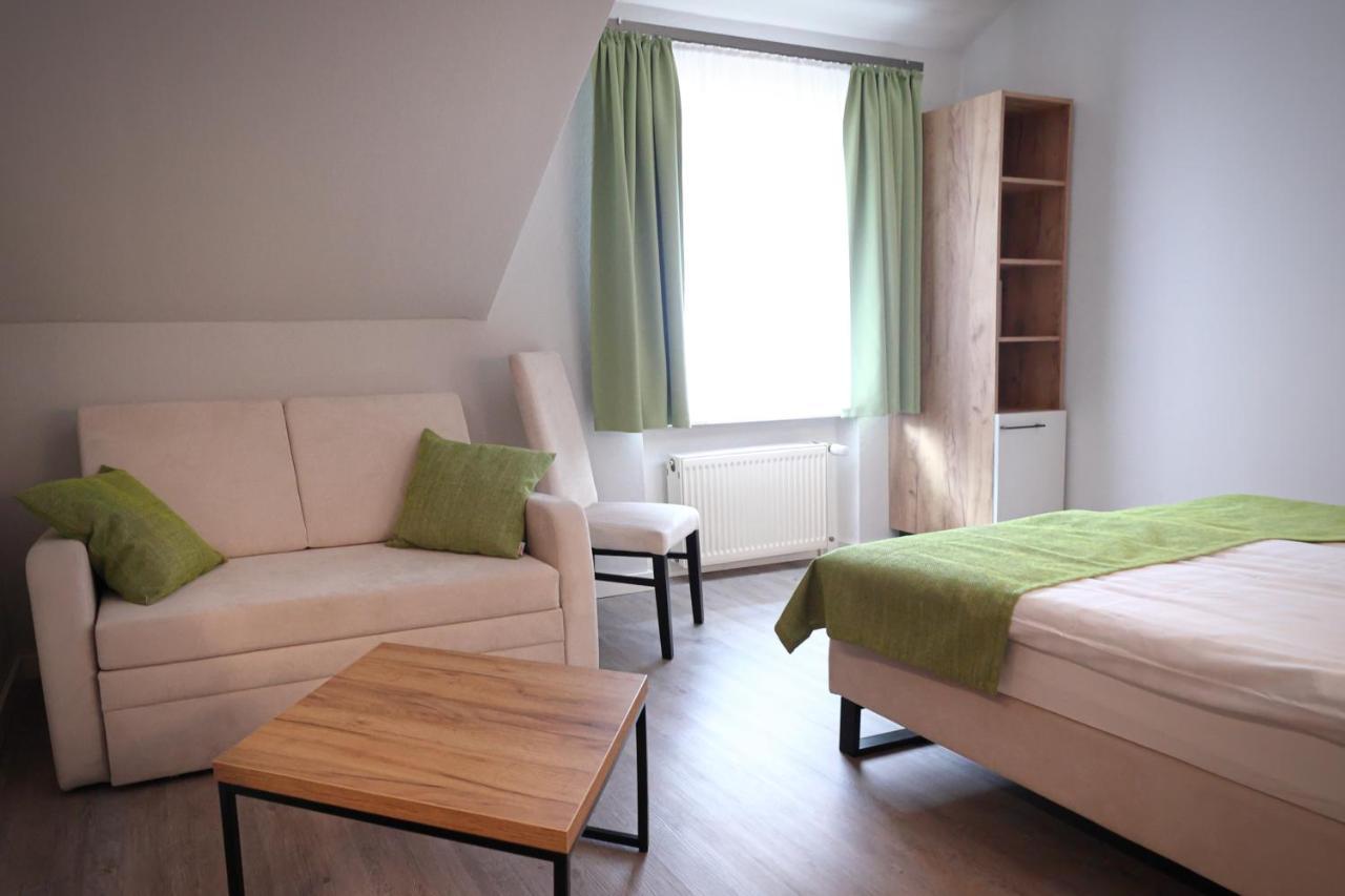 Hotel Und Restaurant Kranichsberg Woltersdorf  ภายนอก รูปภาพ